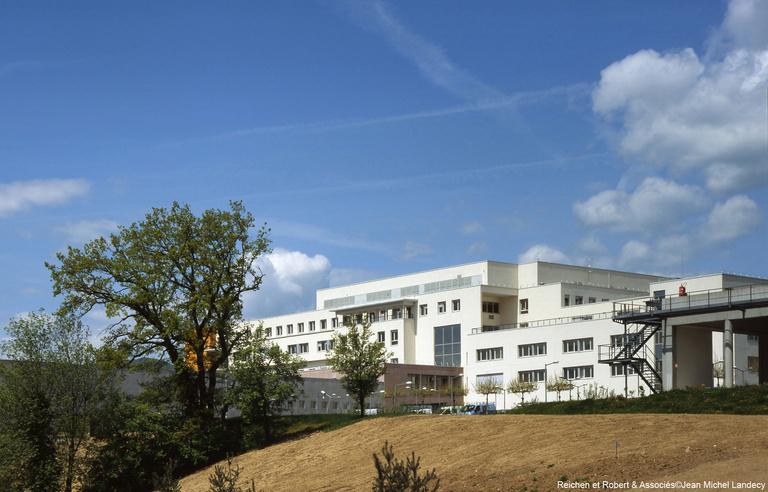 Carta - Reichen et Robert Associates - 03-CHRA-Reichen et Robert & Associes∏JM-LANDECY-Facades_SUD.jpg